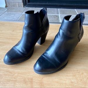 Women’s Simply Vera Ankle Boots